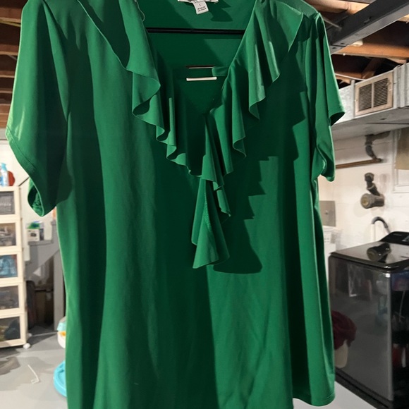 Studio Works Vibrant Green Ruffle Top - Picture 1 of 4